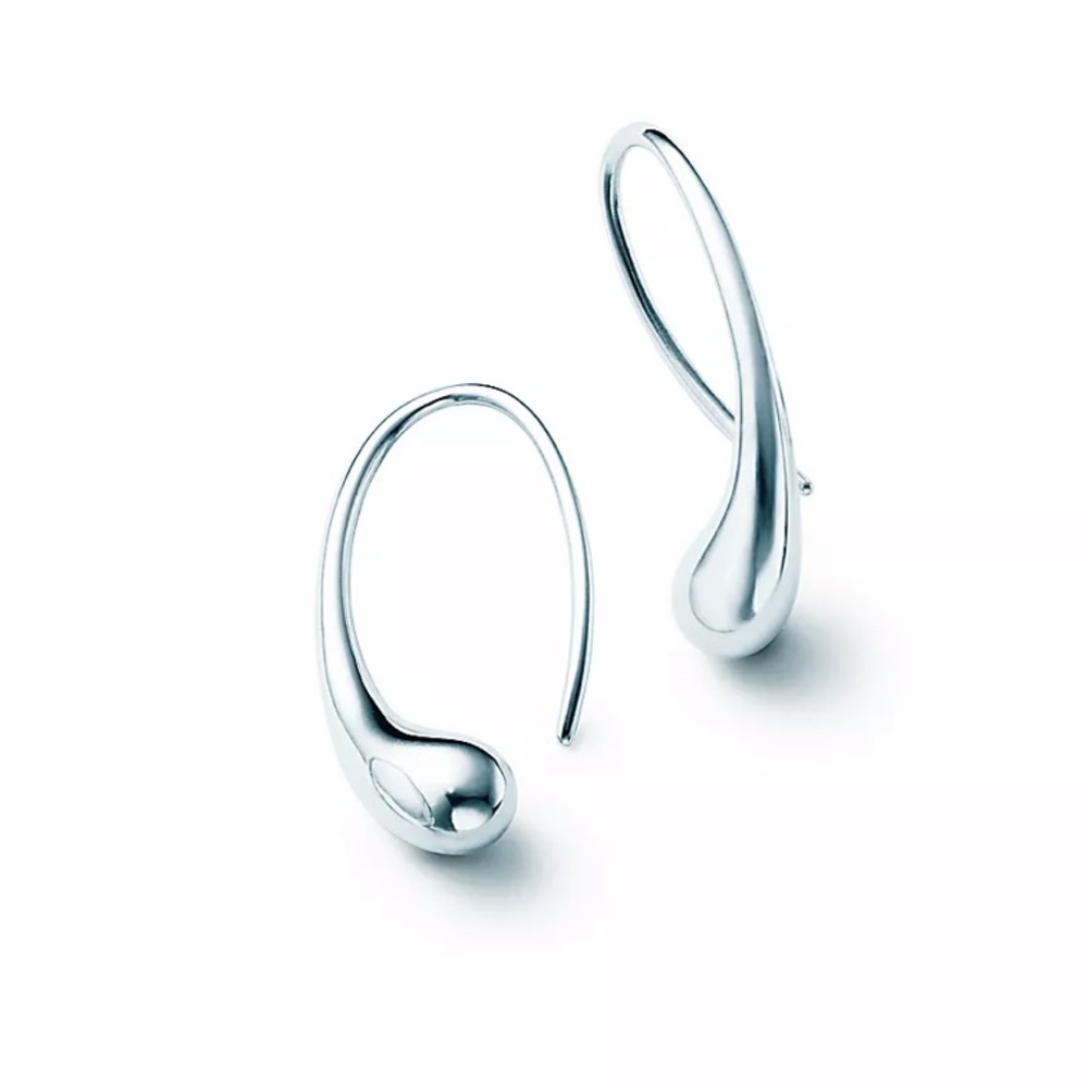 Tiffany & Co Teardrop hoop earrings